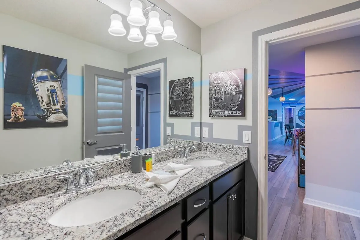 Holiday home Thematic House W Private Pool Spa Game Room Davenport